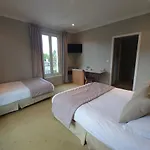 Hotel Le Continental 3*