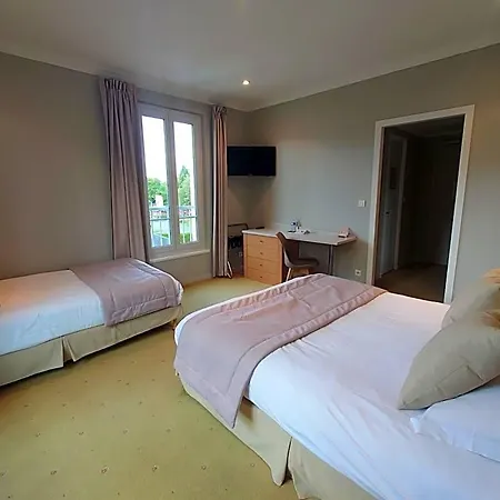 Le Continental Hotel 3*