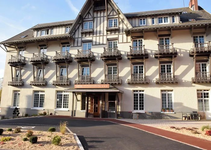 Le Continental Hotel